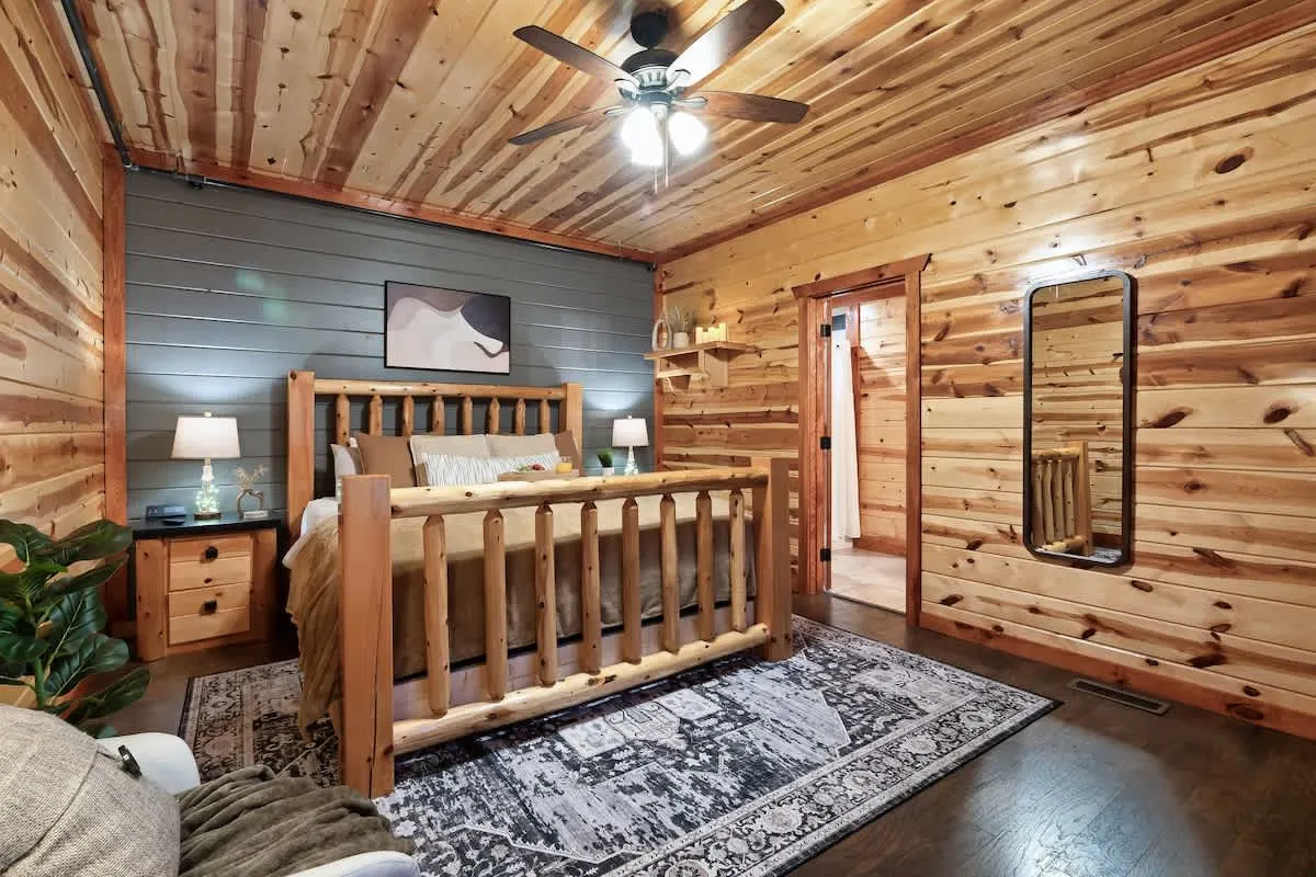 Blackhawk Lodge — photo 10 of 12, Sevierville TN cabin